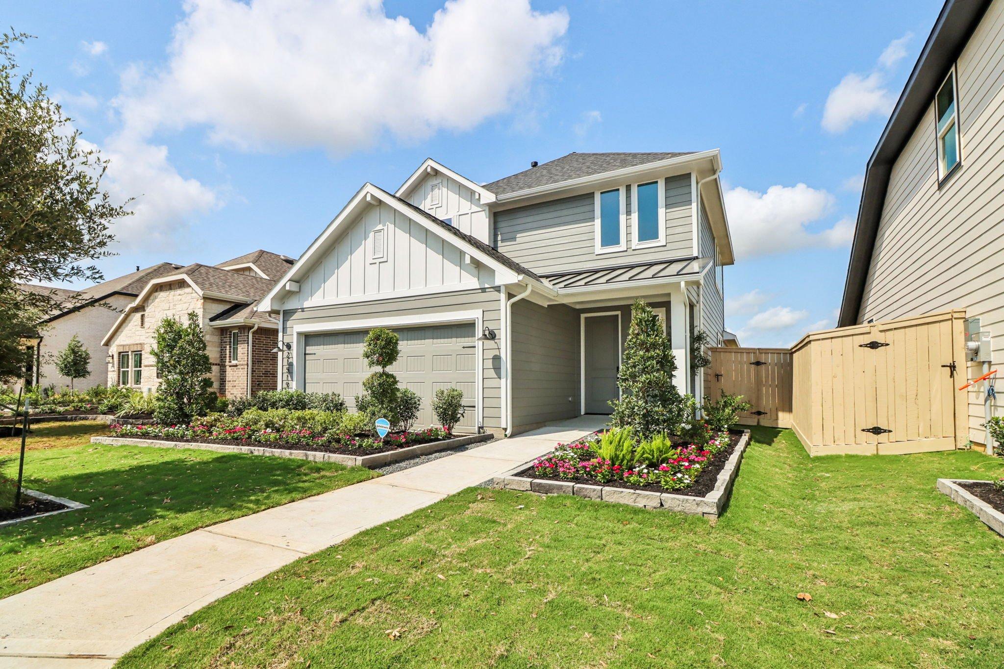 Oakberry20-20-20Exterior20Model Photography